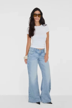 Gina loose flare jeans - Helt nya med lapp kvar! Slutsålda online☺️
