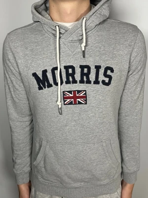 Morris hoodie