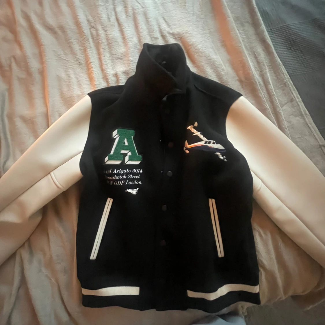  jacka från Axel Arigato