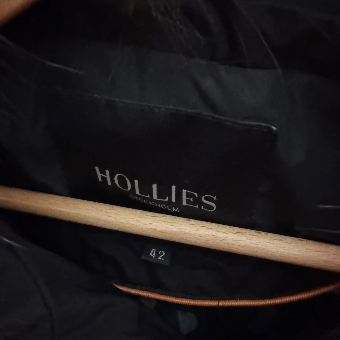 Svart vinterjacka från Hollies - 92