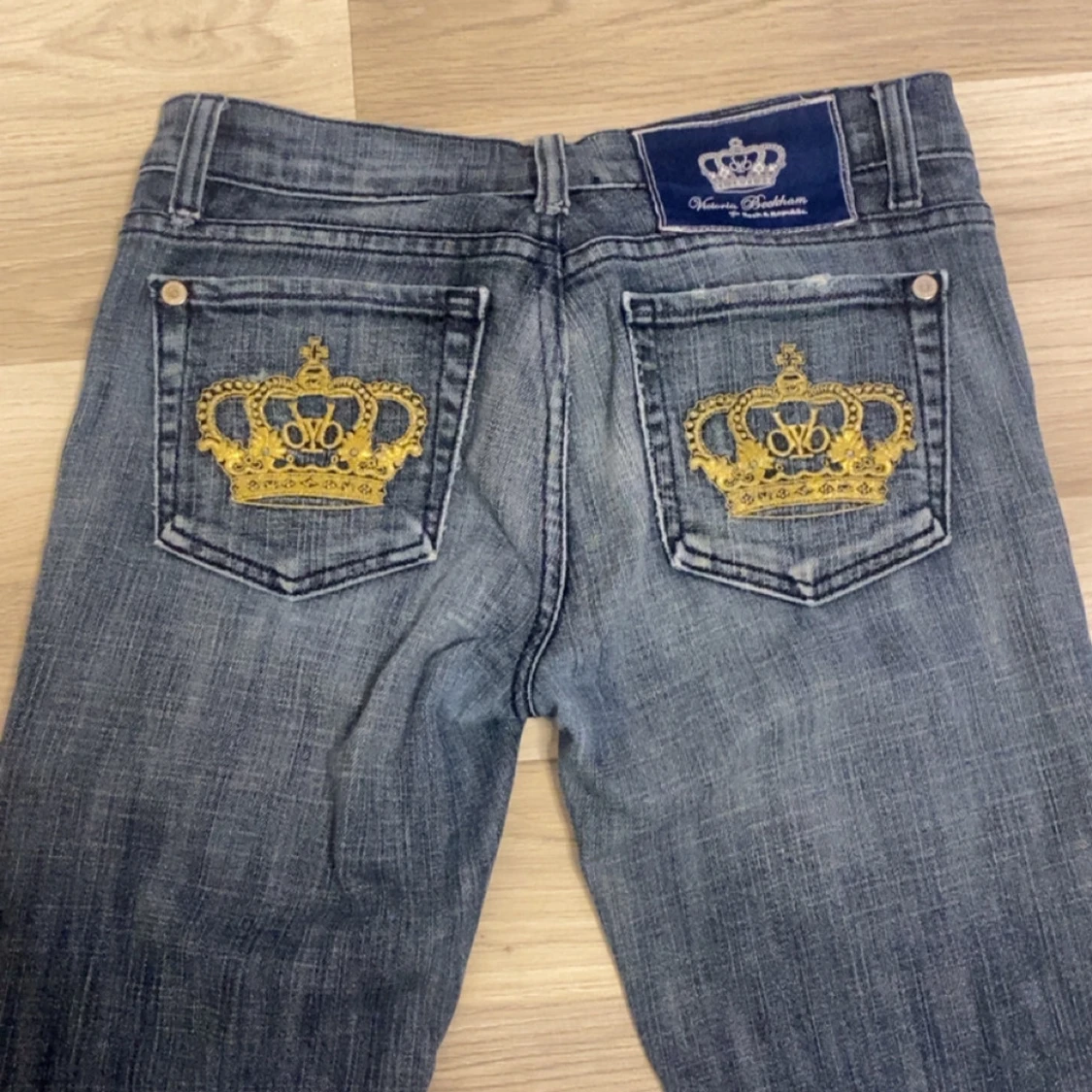 Grå jeans från Victoria Beckham