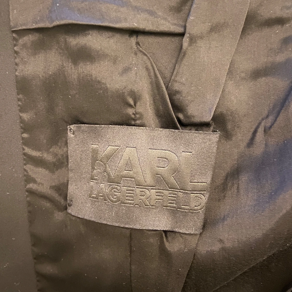 Svart väst från Karl Lagerfeld - 92