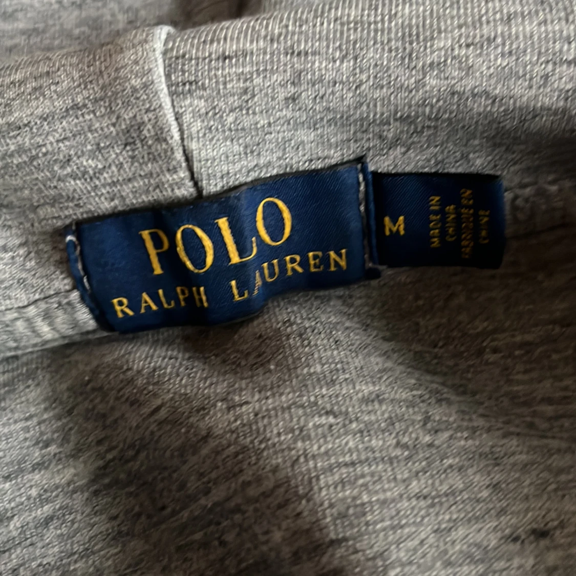 Grå hoodie från Ralph Lauren - 91