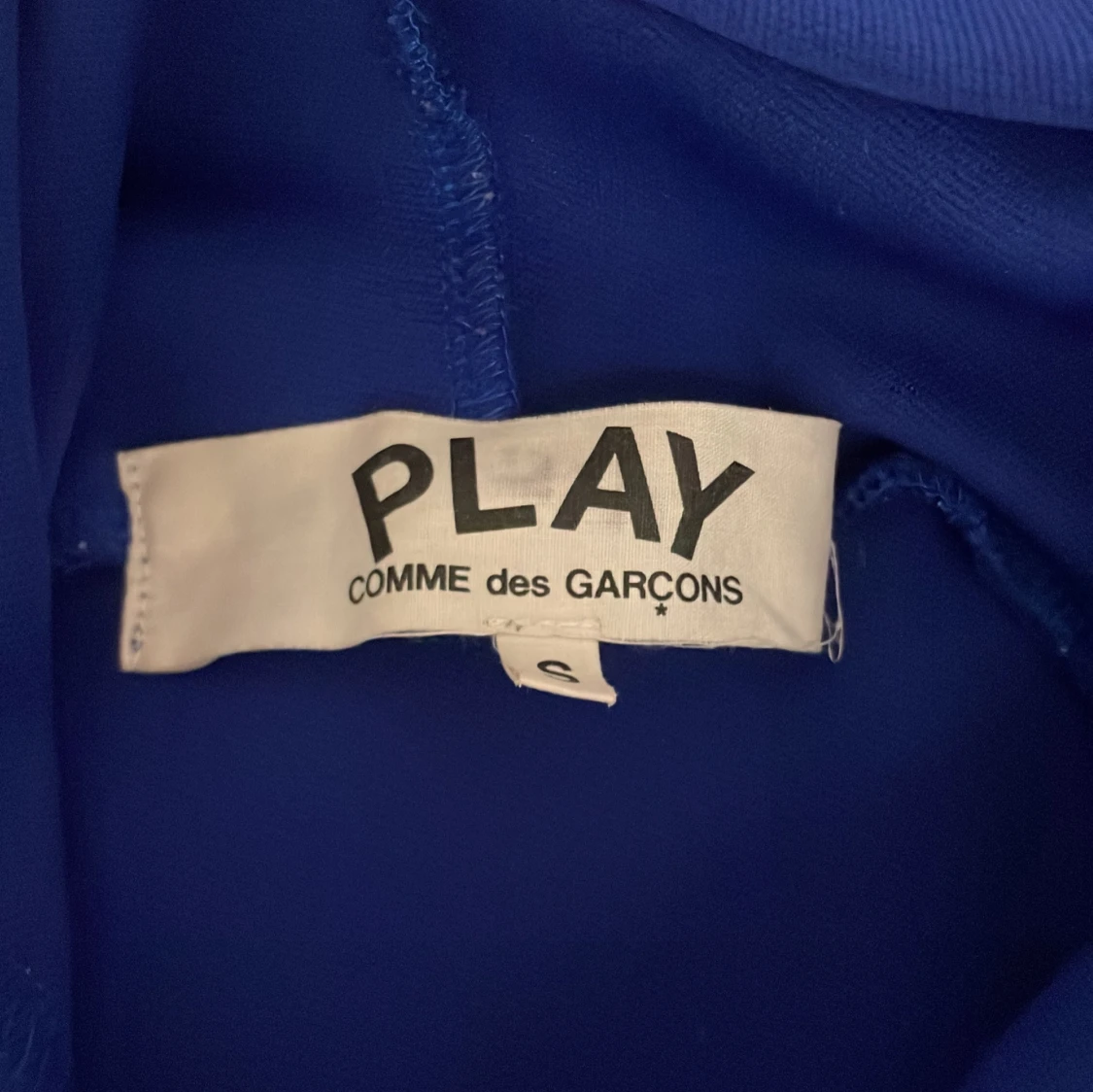 Blå hoodie från Comme des Garçons - 92