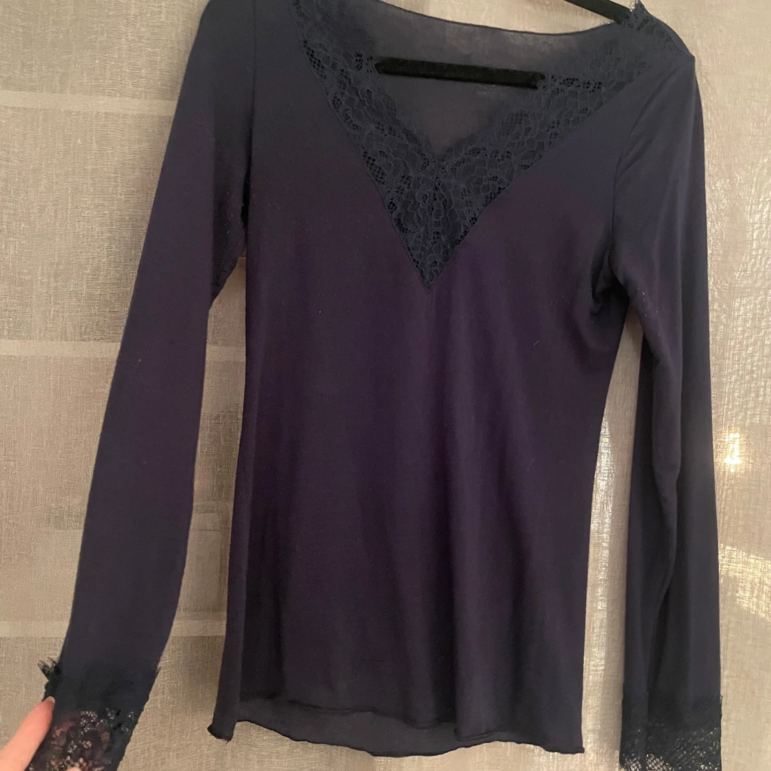 Mörkblå långärmad topp från Intimissimi - 2