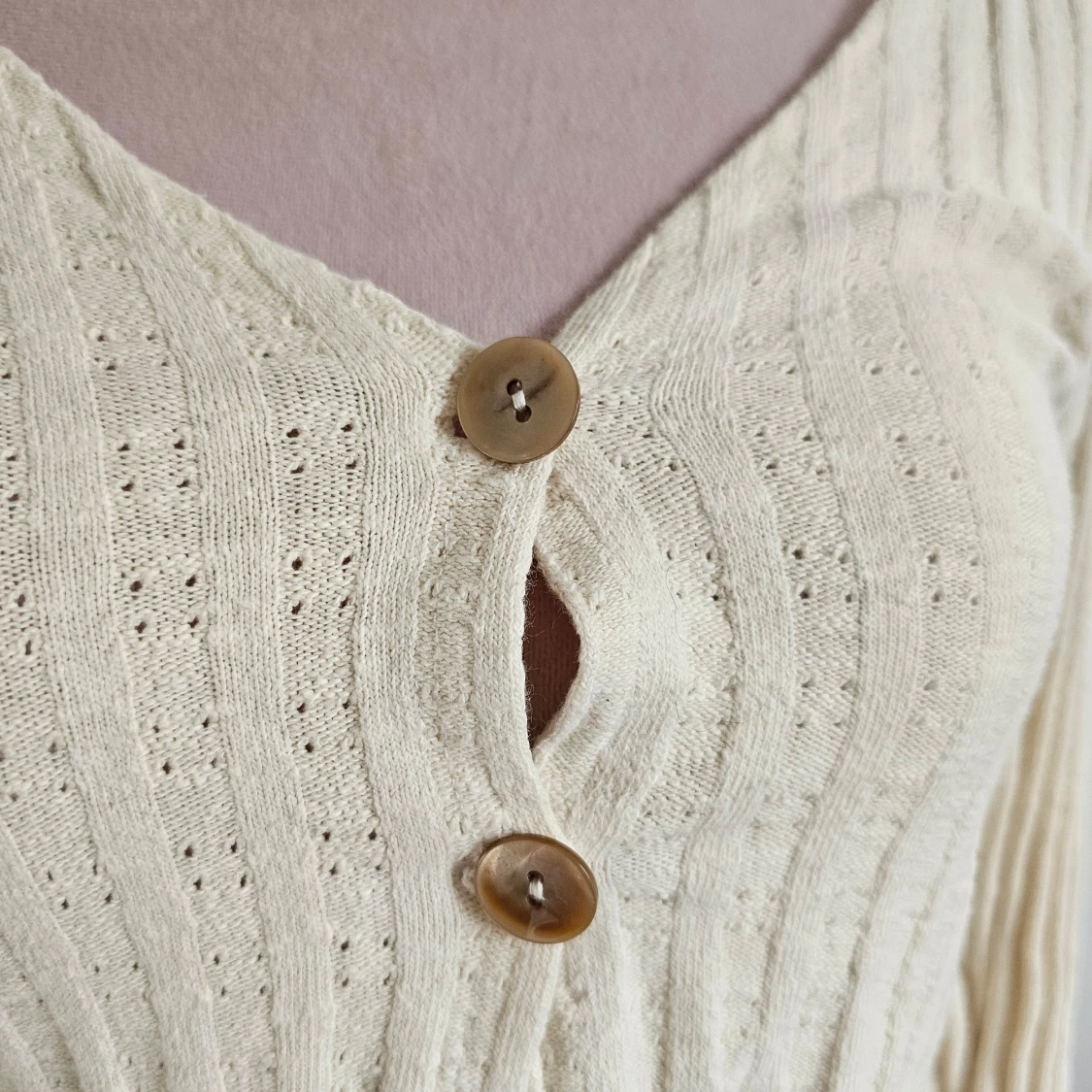 Beige ribbad kofta från NLY Trend - 92