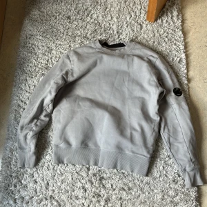 C.P company tröja - Använd en höst ungefär Inga hål eller liknande