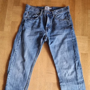 Jeans Lager 157, stl W29 L32 - Jeans från Lager 157,  Modell New Classic. Stl W29 L32. I mycket gott skick. 