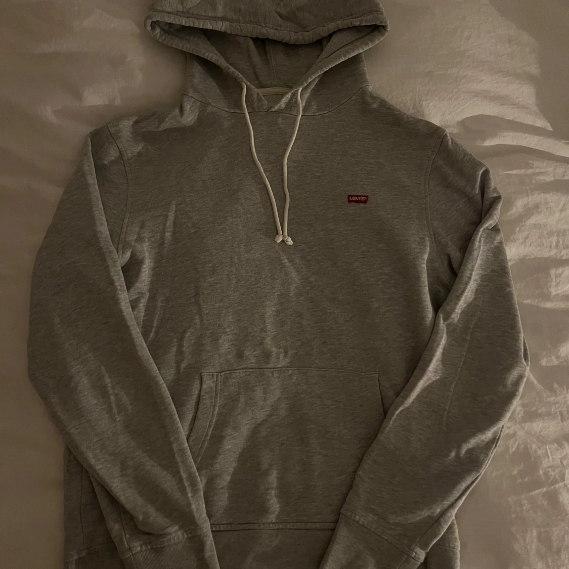 Levi’s hoodie - 92