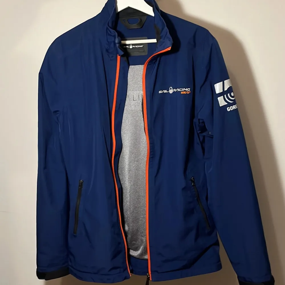 Sail Racing Gore-Tex Link Jacka Skick 8/10 (Nypris: 2799 kr). Takit.
