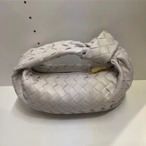 Flätad väska  - Flätad väska 💕💕