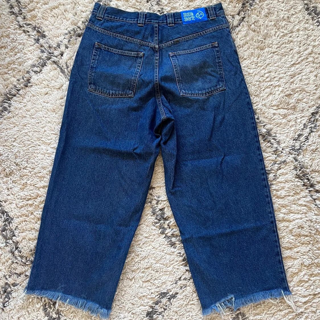 Näst intill helt nya bigboys! Klippta längst ner men inte mkt✂️💯 - 90