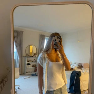 Beige täcka upp top - Snyggaste top 