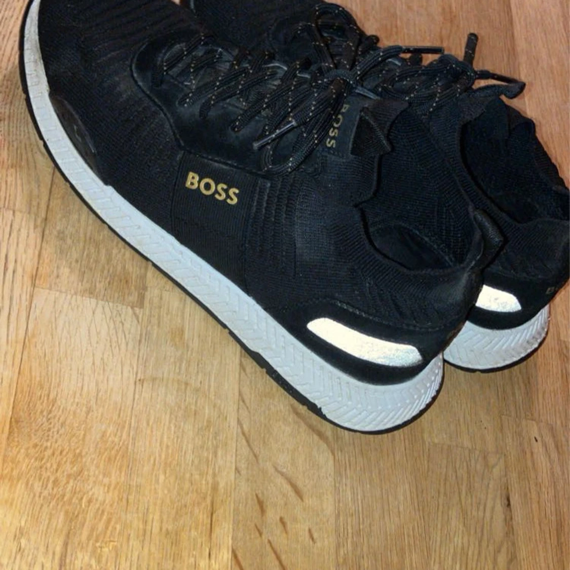 Hugu boss skor.  - 90