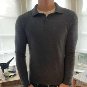 Riley stickad pike - Nyskick. Krympt i tvätten därmed typ s/xs. Så gott som oanvänd därmed 9/10 skick 