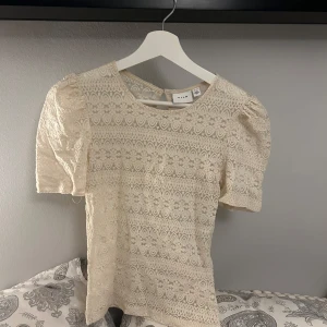 Spetstop från Vila - Säljer pga använder inte längre. Skriv i dm för bättre bilder! 