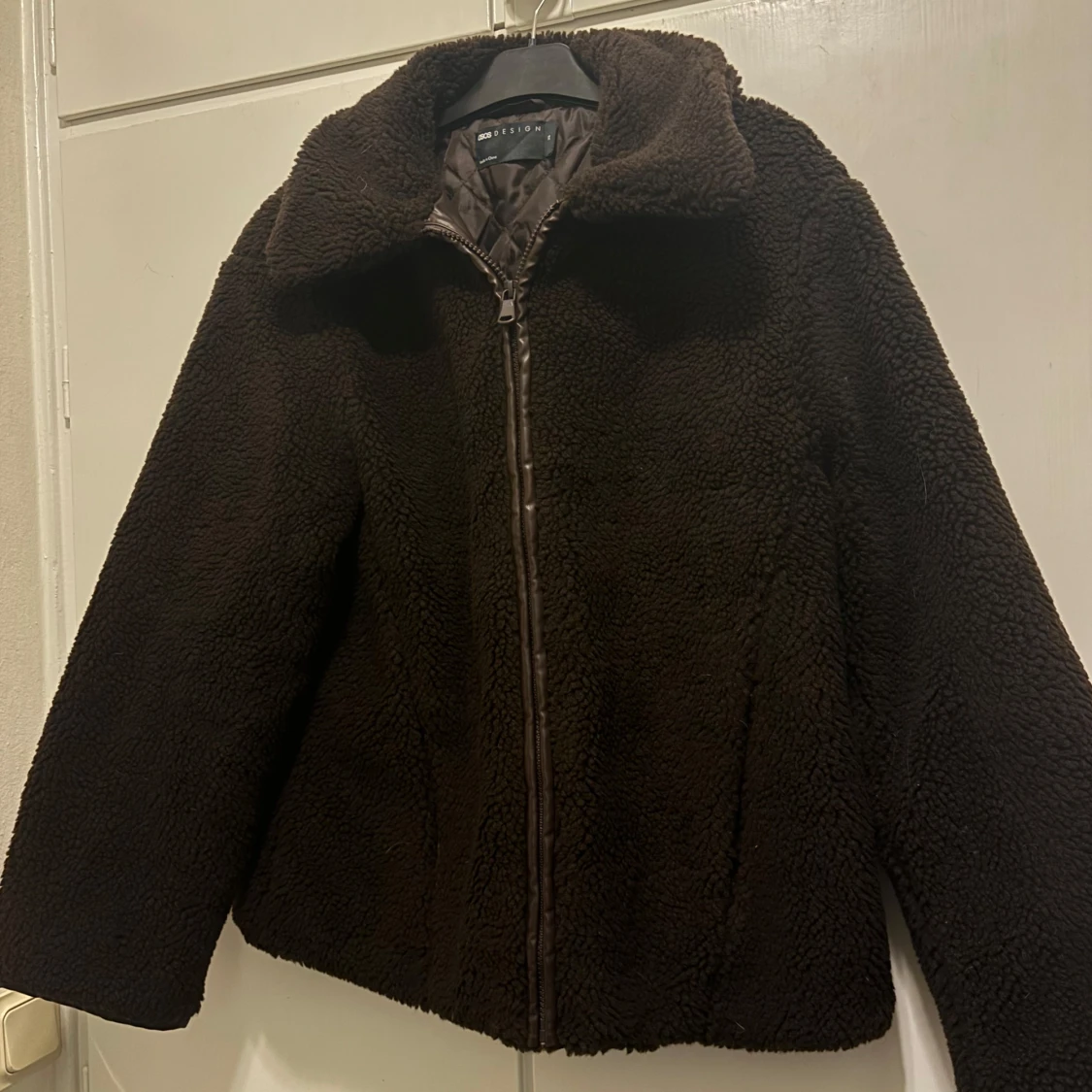 Brun teddyjacka  - 91