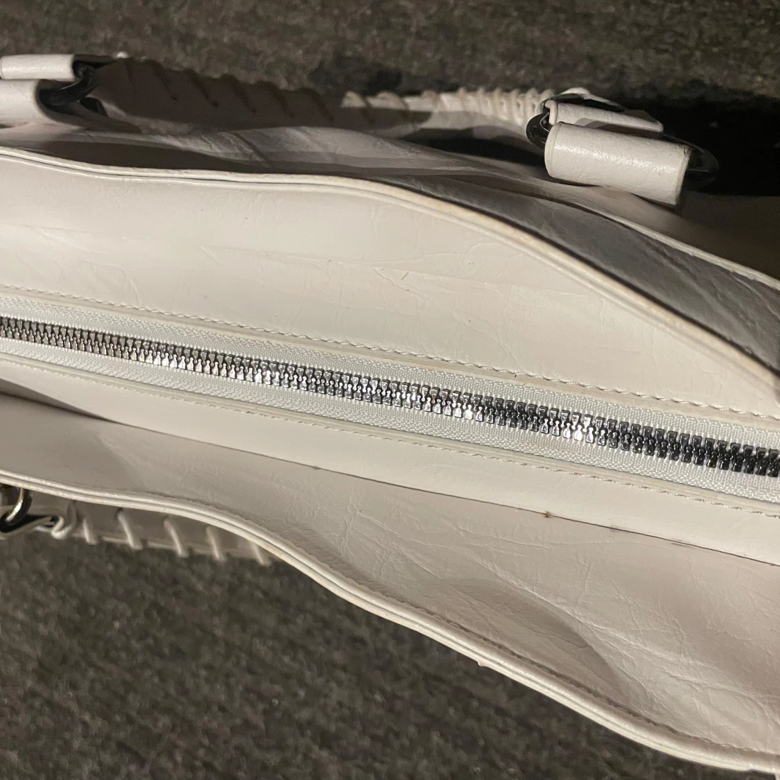 Vit väska - 3