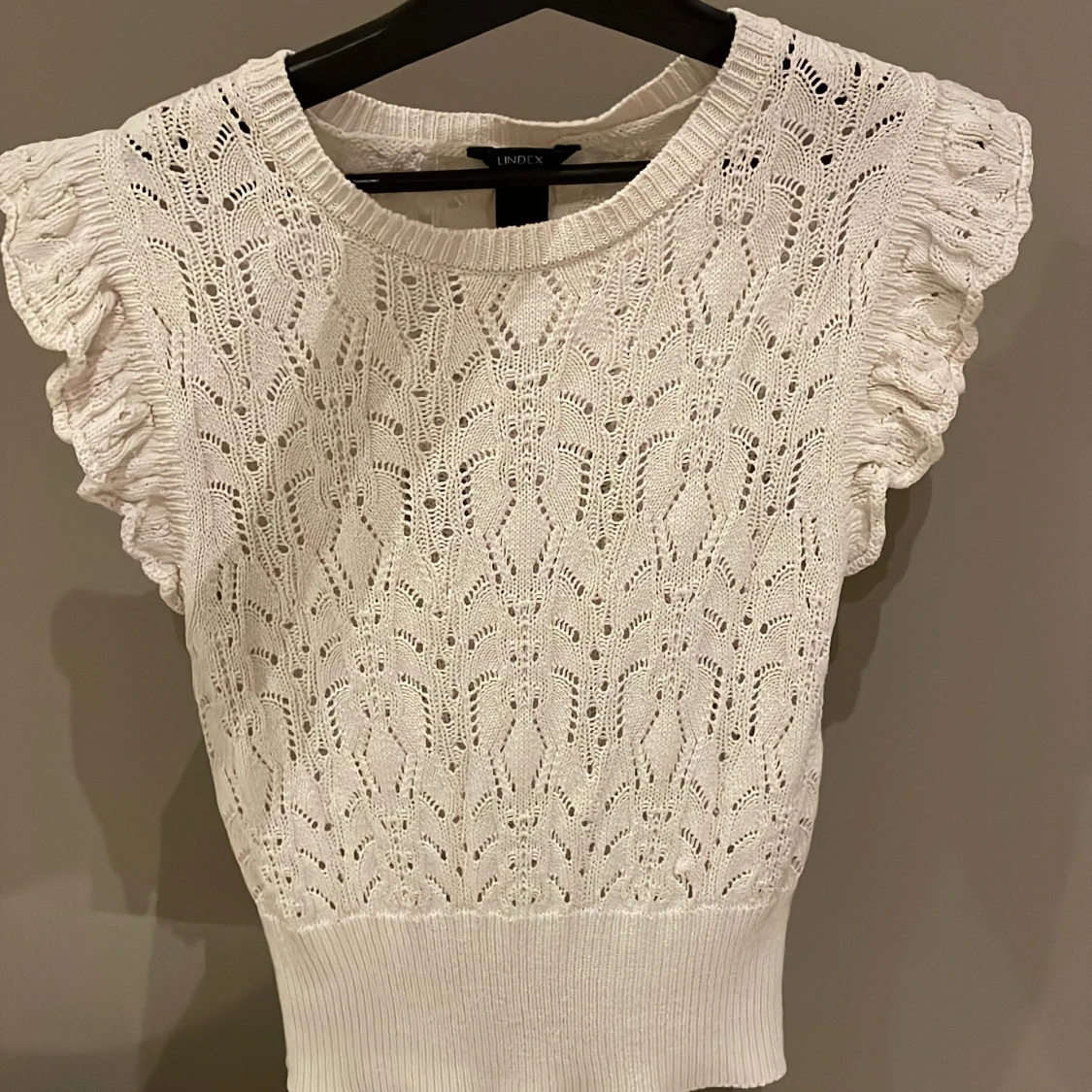 Vit stickad topp från Lindex - 2
