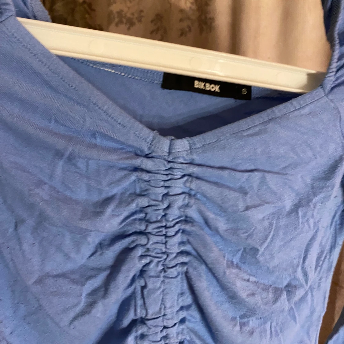 Blå långärmad topp från Bik Bok - 90