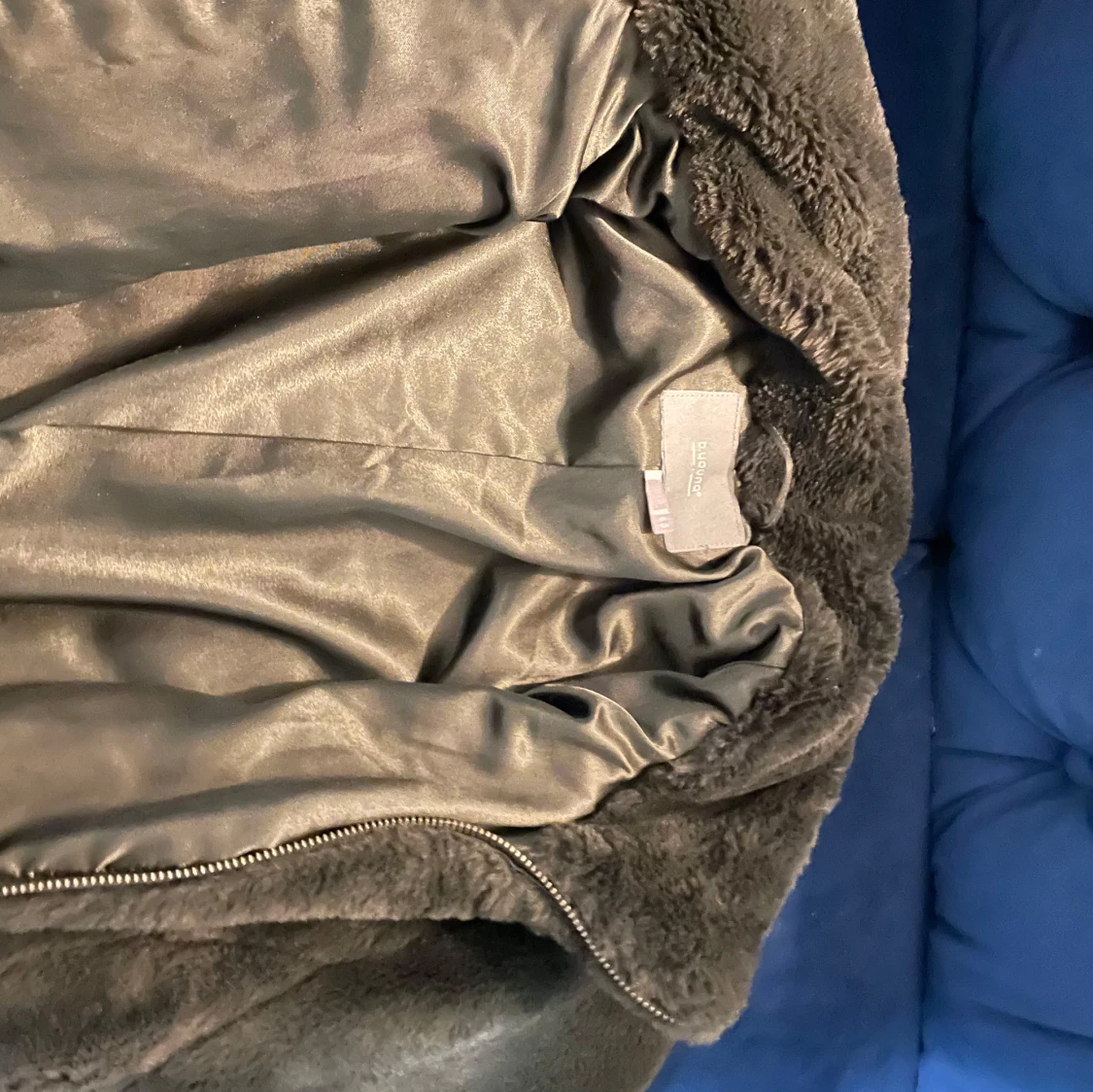 Svart teddyjacka med dragkedja - 92