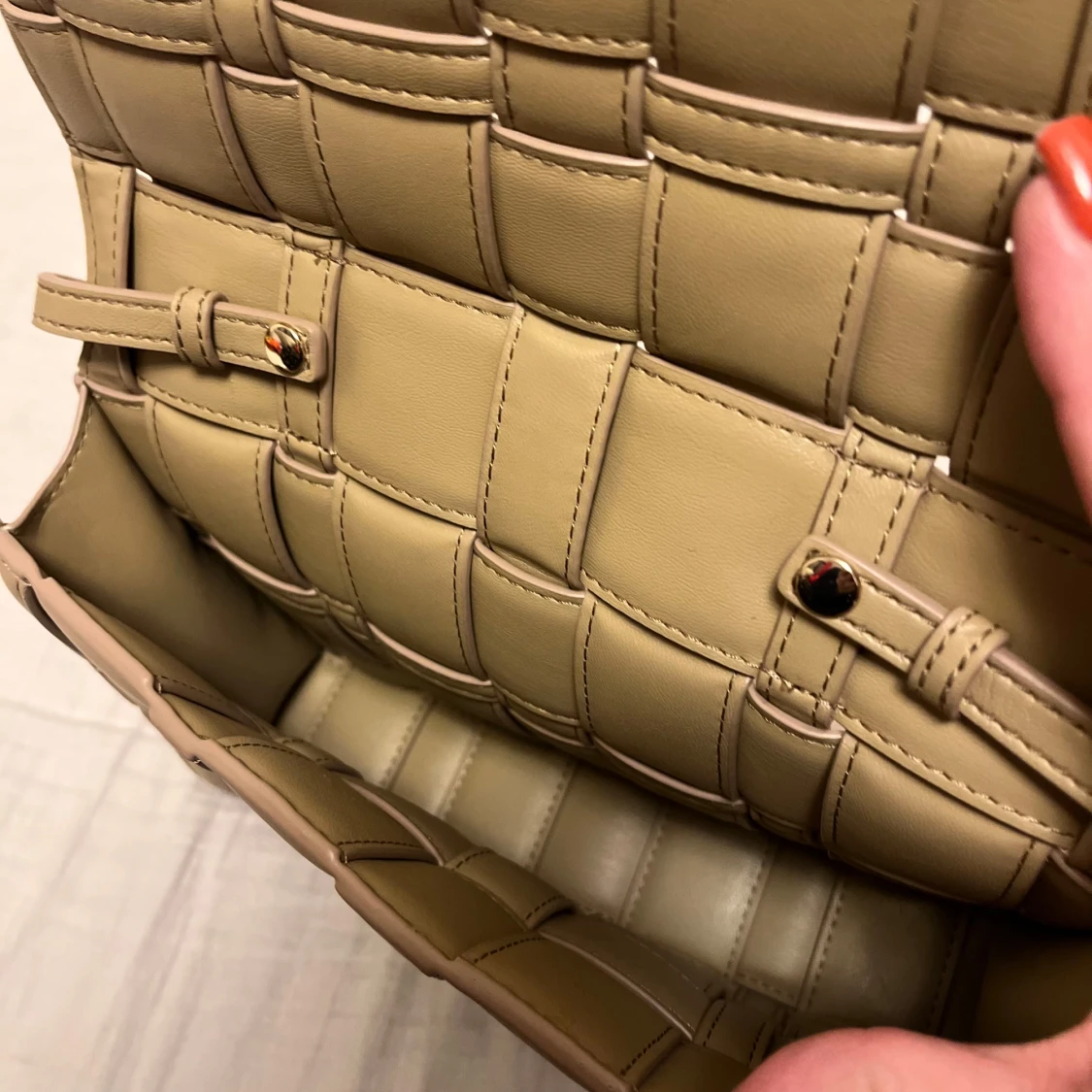 Beige axelväska från Michael Kors - 93