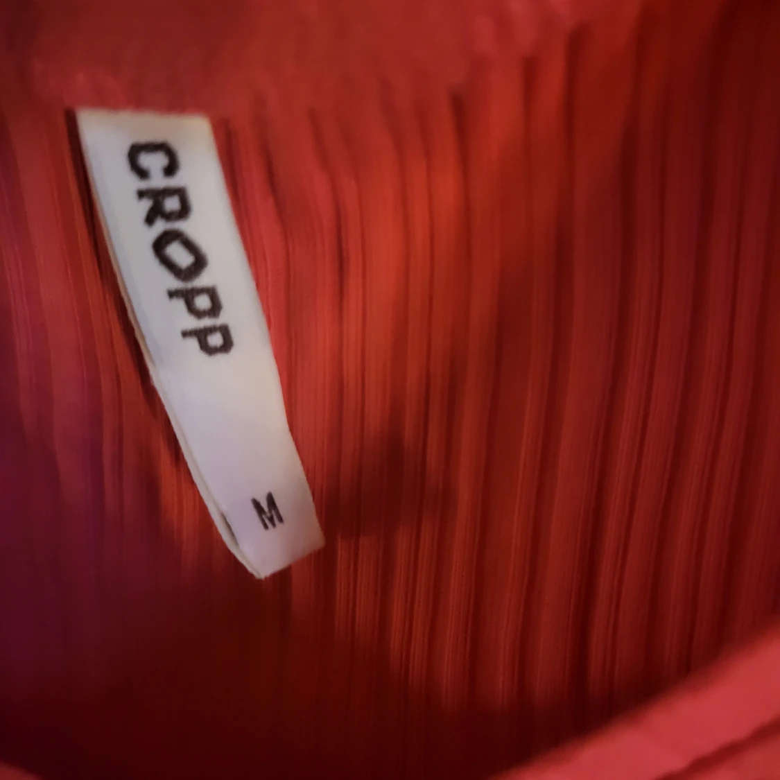 Rosa ribbad linnetopp från Cropp - 91