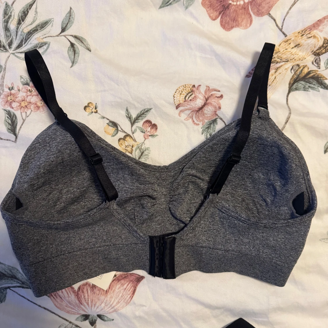 Grå sport-bh från In Motion - 90
