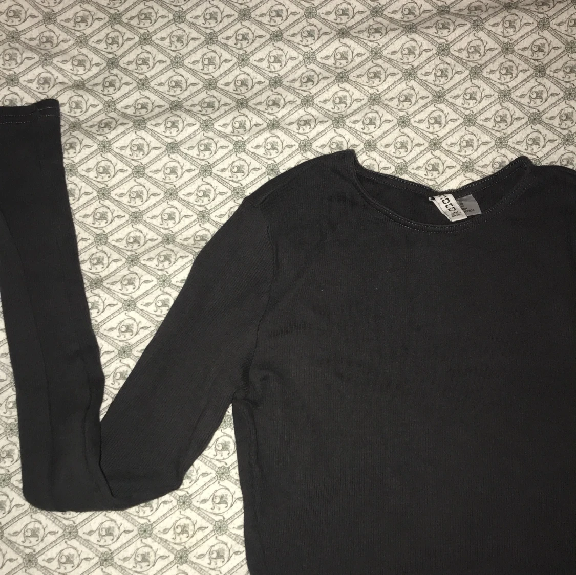 Grå ribbad tröja från H&M - 91