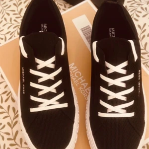 Snekers  - Bara testa  