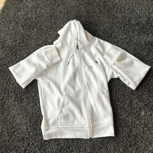 Ralphlauren zip hoodie  - Skit bra skick, äkta självklart, som ny skick, skickar samma dag 