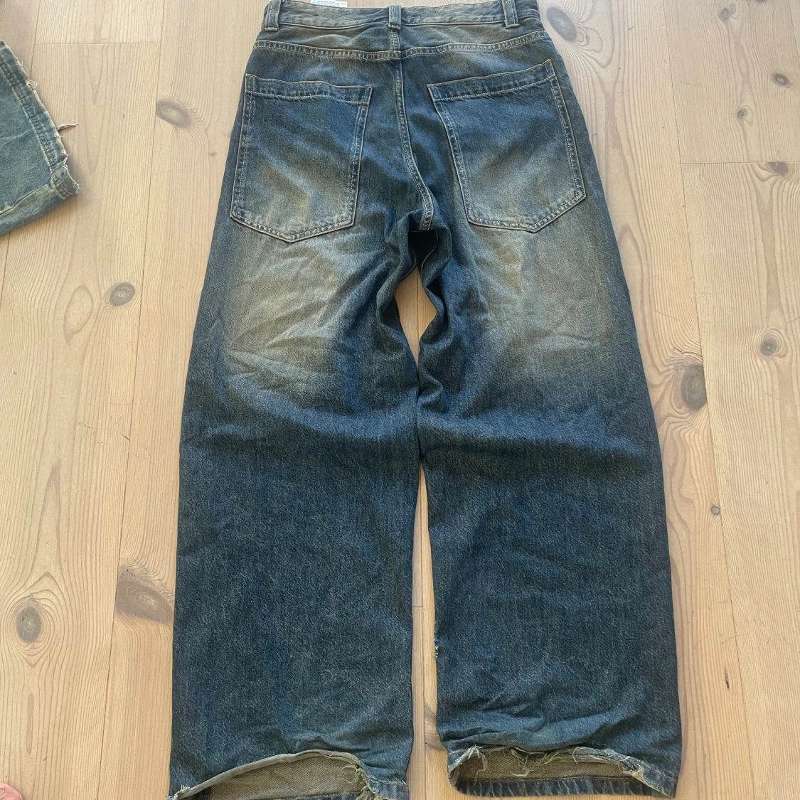 BERSHKA Baggy Jeans - 91