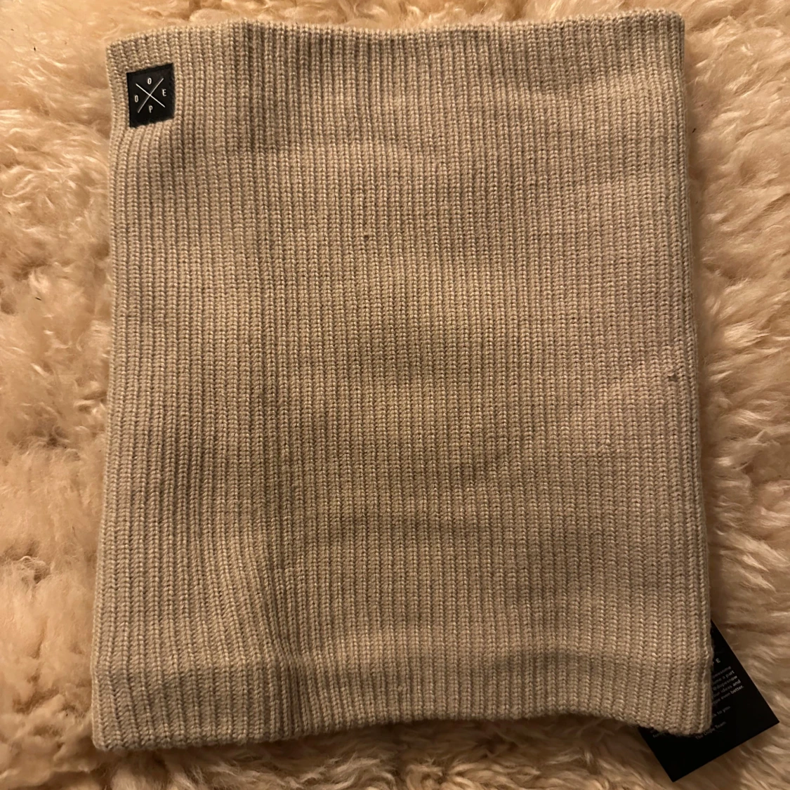 Beige anskitsmask från Dope - 91