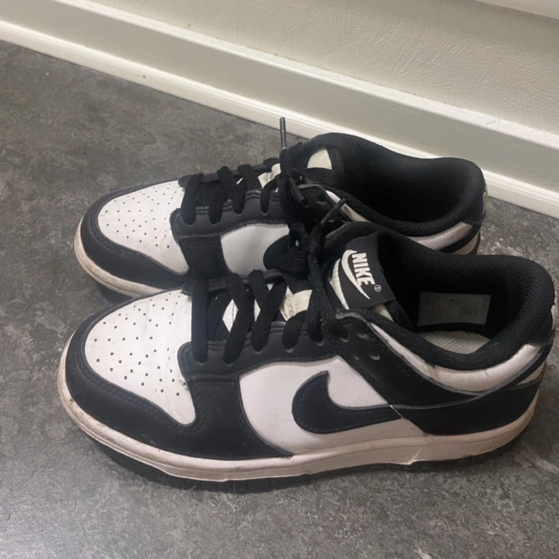 Nike panda dunks