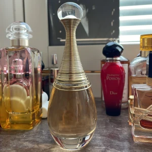 Dior Jadore infinissime 50ml - Som ny sprayad ngpon enstaka gång för att dofta 