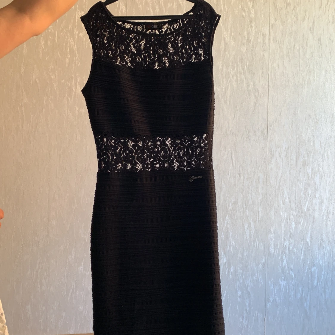 Guess klänning 