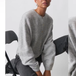 Stickad kofta - Från Ginatricot i strl s, använd en gång💖slutsåld på hemsidan