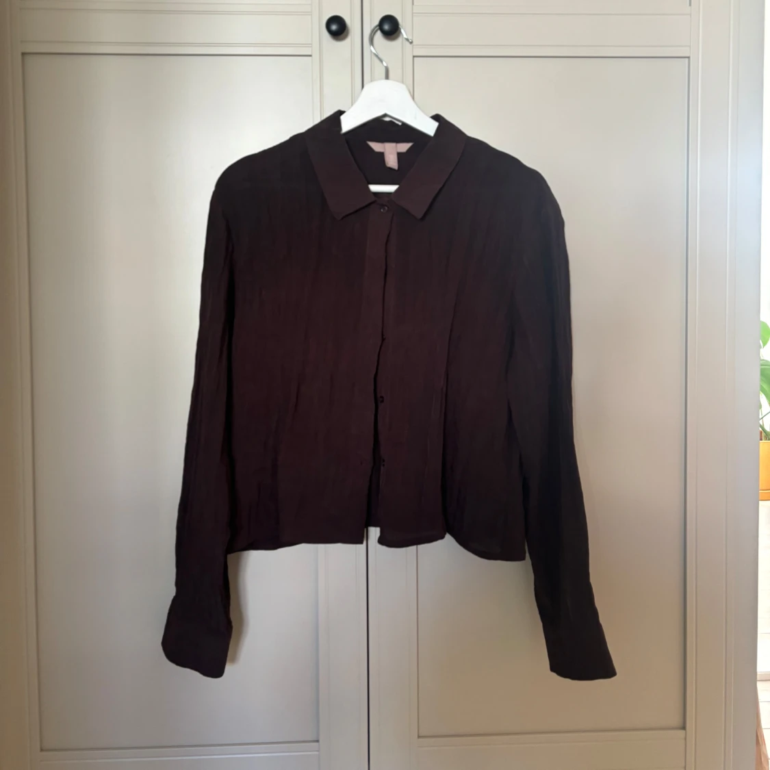 Brun långärmad skjorta - 91