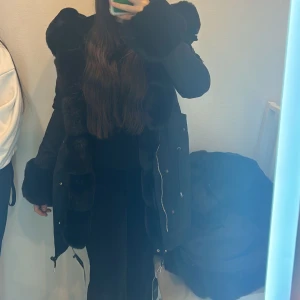 Päls jacka - helt ny,mjuk päls,äkta päls köpt för 2500 