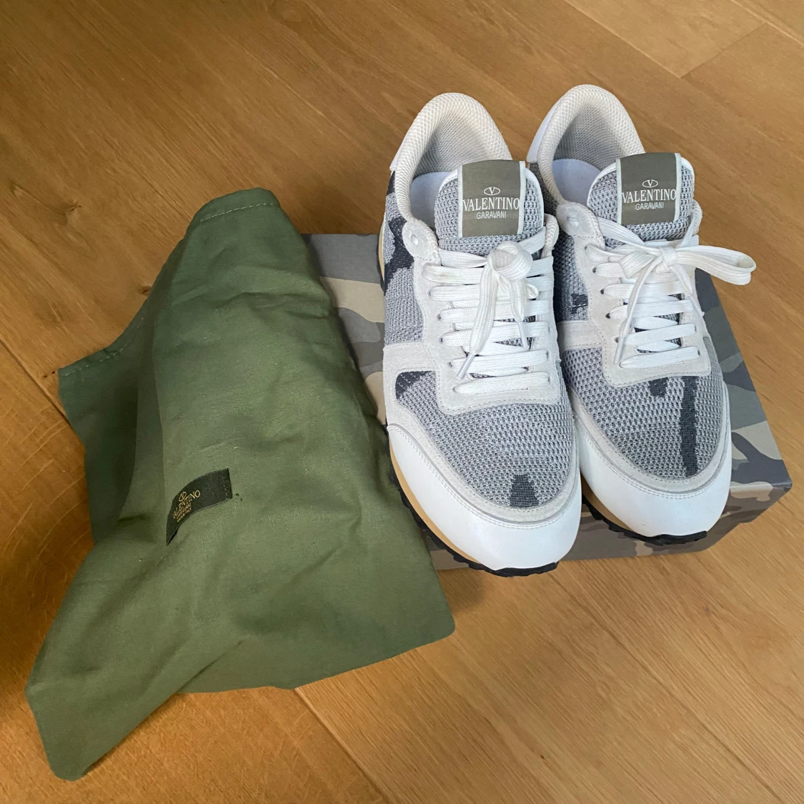 Valentino rockrunner - 90