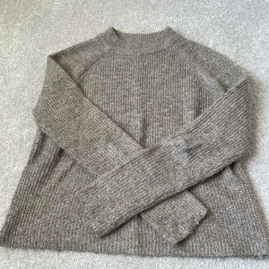 Stickad topp  - Skön och mjuk stickad topp🙌🏼