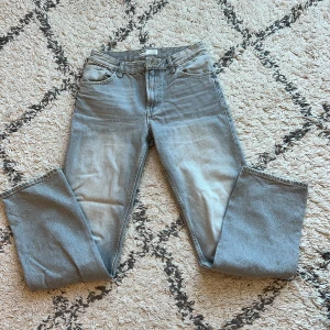 Straight jeans - Lightly used