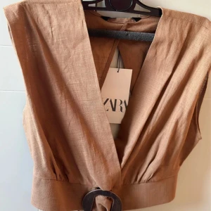 Zara top - Brandnew 