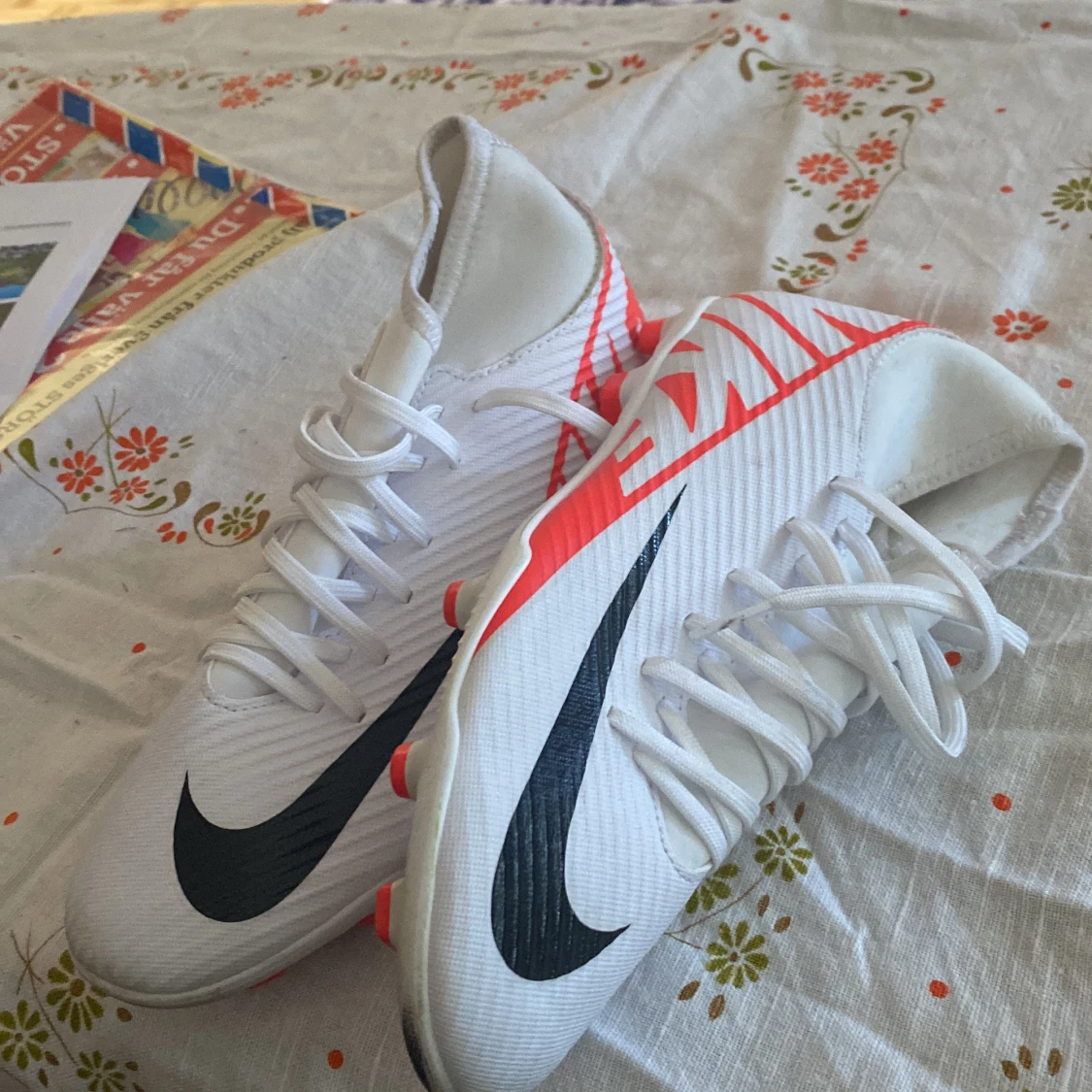 Nike Fotbollsskor  - 92