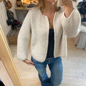 Kofta - Super snygg verkligen, i jätte bra bra kvalitet med mycket mohair ❤️