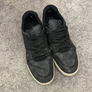 LV TRAINERS - LV TRAINERS, No box