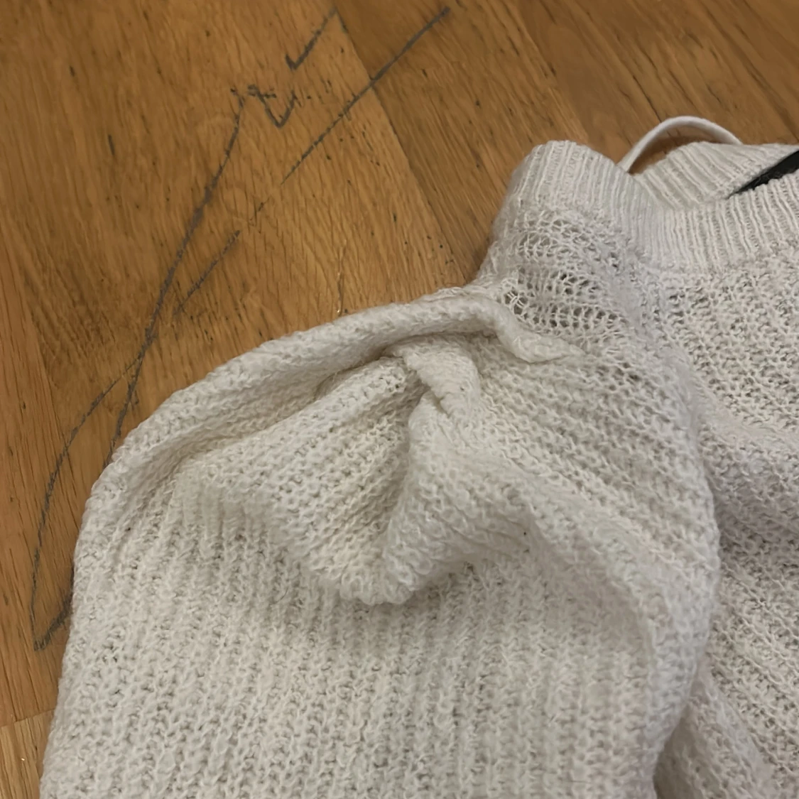 Vit stickad tröja från Vero Moda - 91