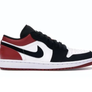 Jordans Skor - Säljer dessa jordans skor, knappt använda och kan tänka mig gå ner i pris vid snabb affär 🤩