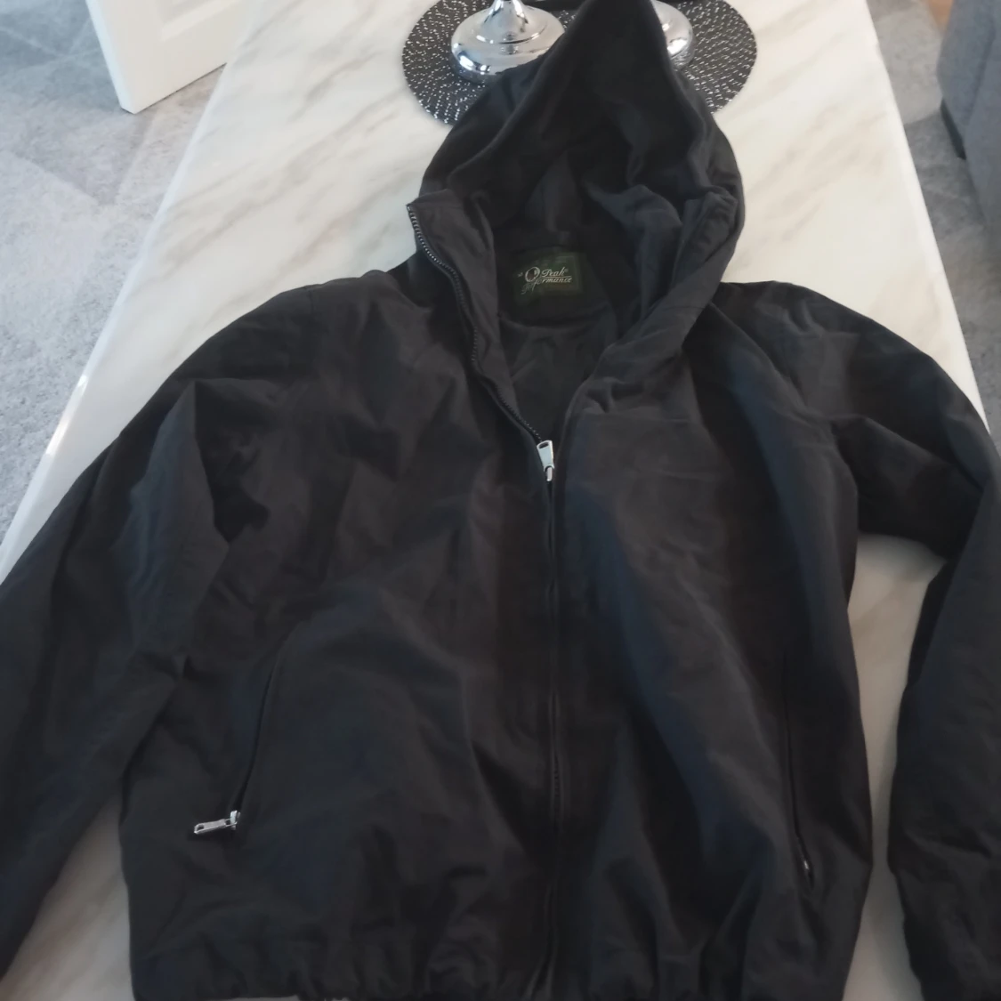 Svart jacka från Peak Performance - 90