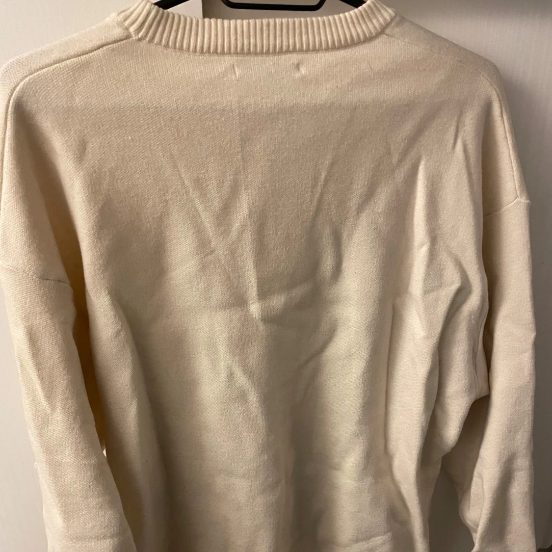Beige tröja från Zara - 90